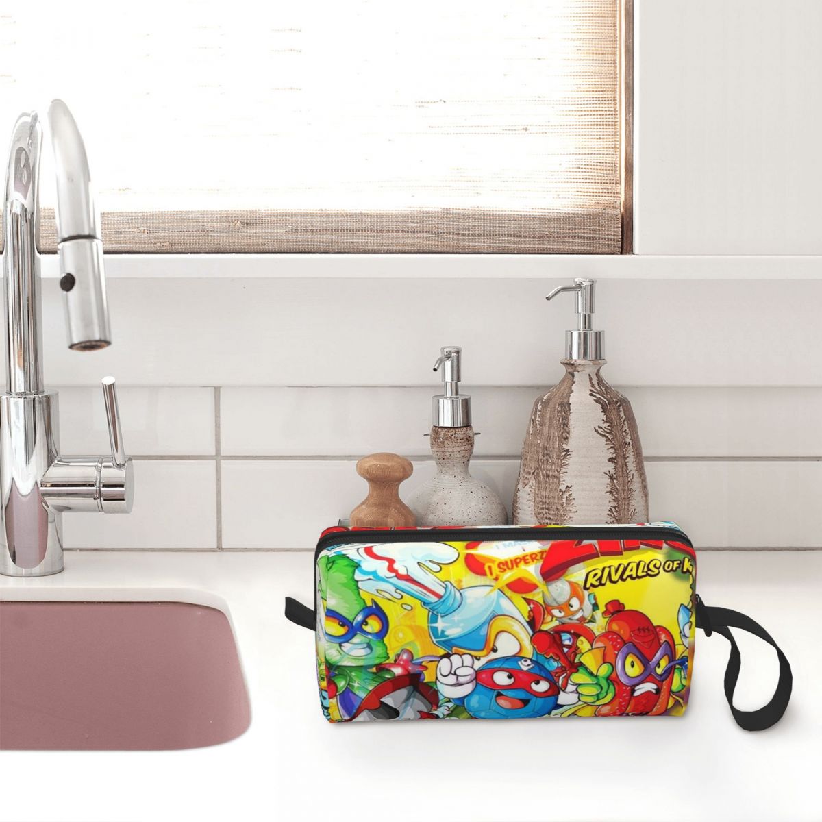 Tas Rias Superzings Permainan  - Beauty Makeup Game ulasan dan harga